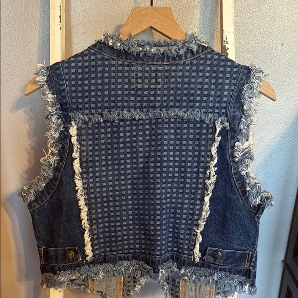 Vintage Simply Barbara of Colorado Frayed Denim Vest with Checkered Pattern - Picture 6 of 10